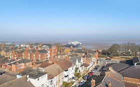 Dovedale Hotel And Restaurant